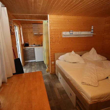 別荘 Wald & Direkt Am ドランスケ