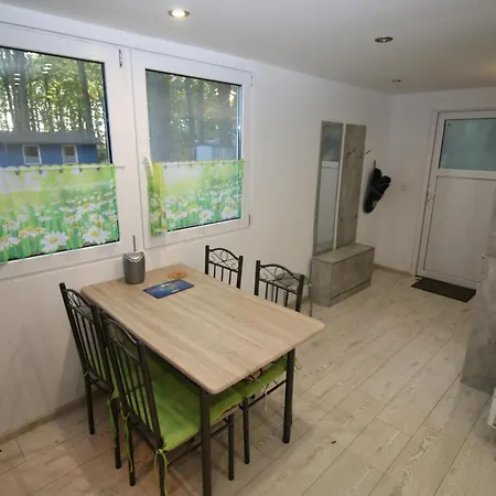 Wald & Direkt Am 別荘